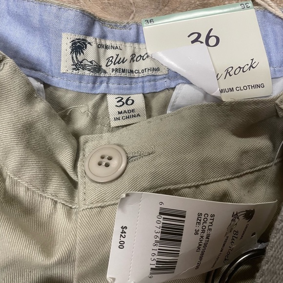 Blu Rock Shorts - Picture 3 of 3